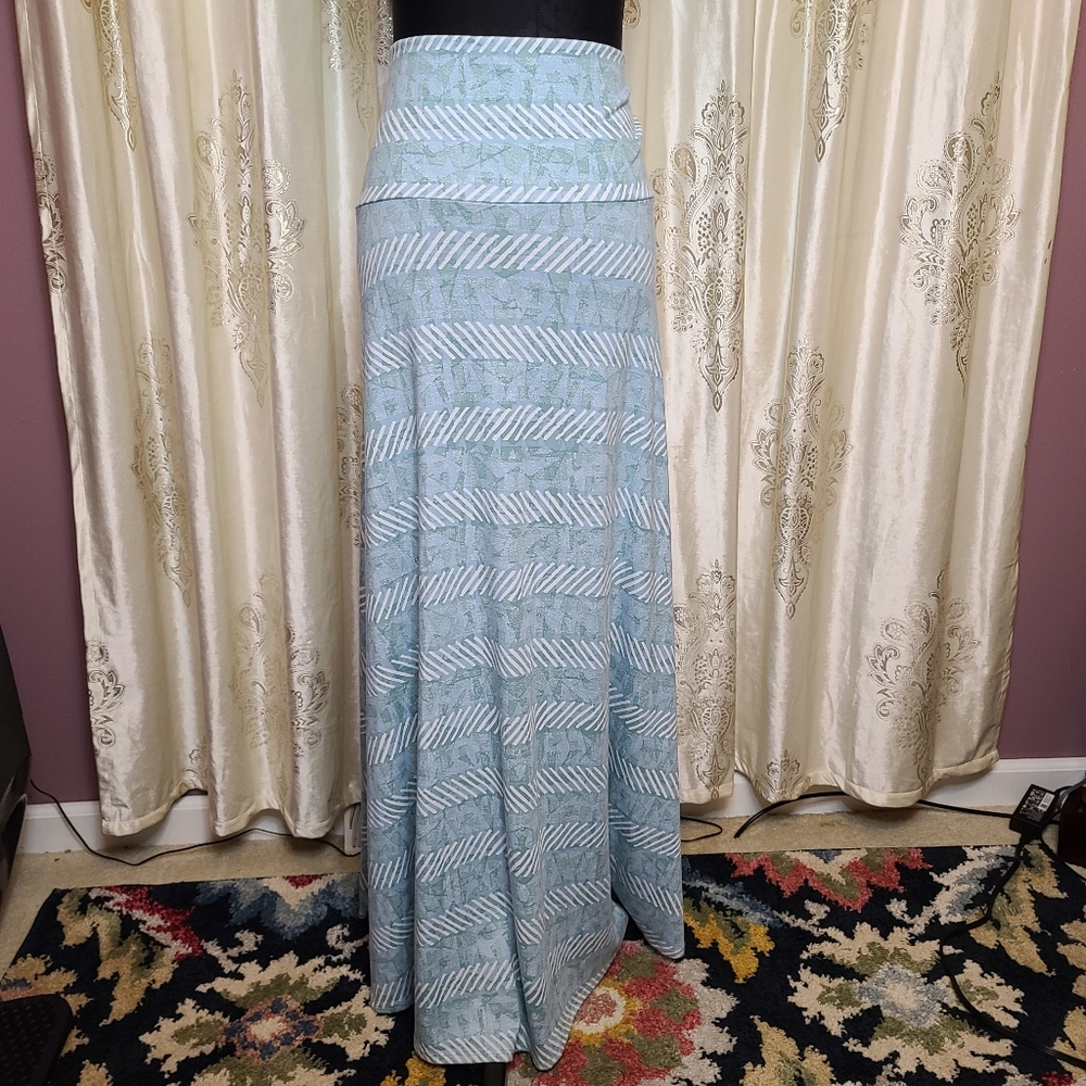Lularoe maxi skirt